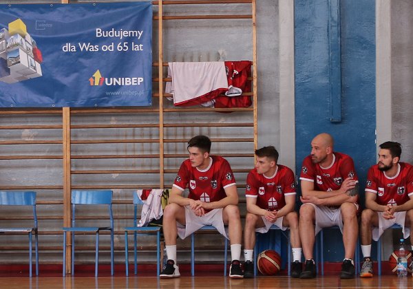 Ćwierćfinał, play ... OFF